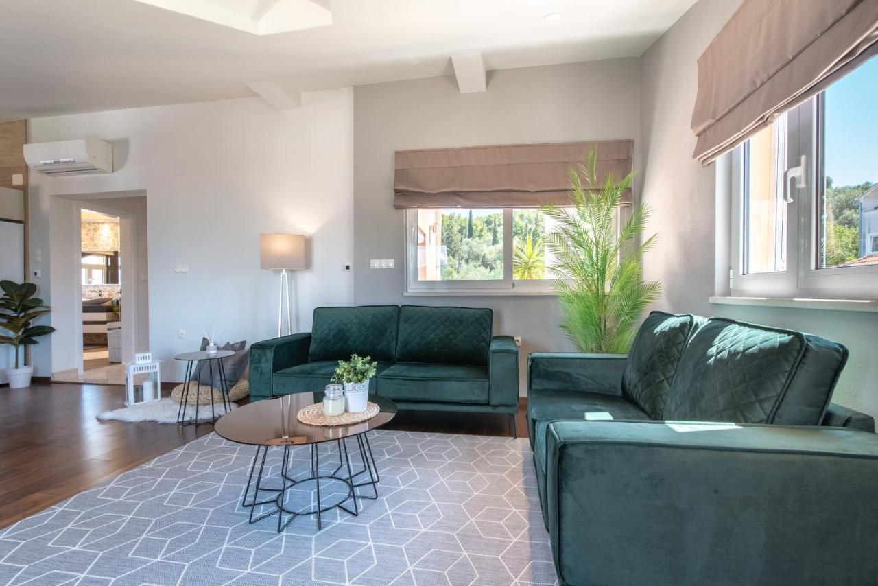 Apartments Belmat Трогір Екстер'єр фото
