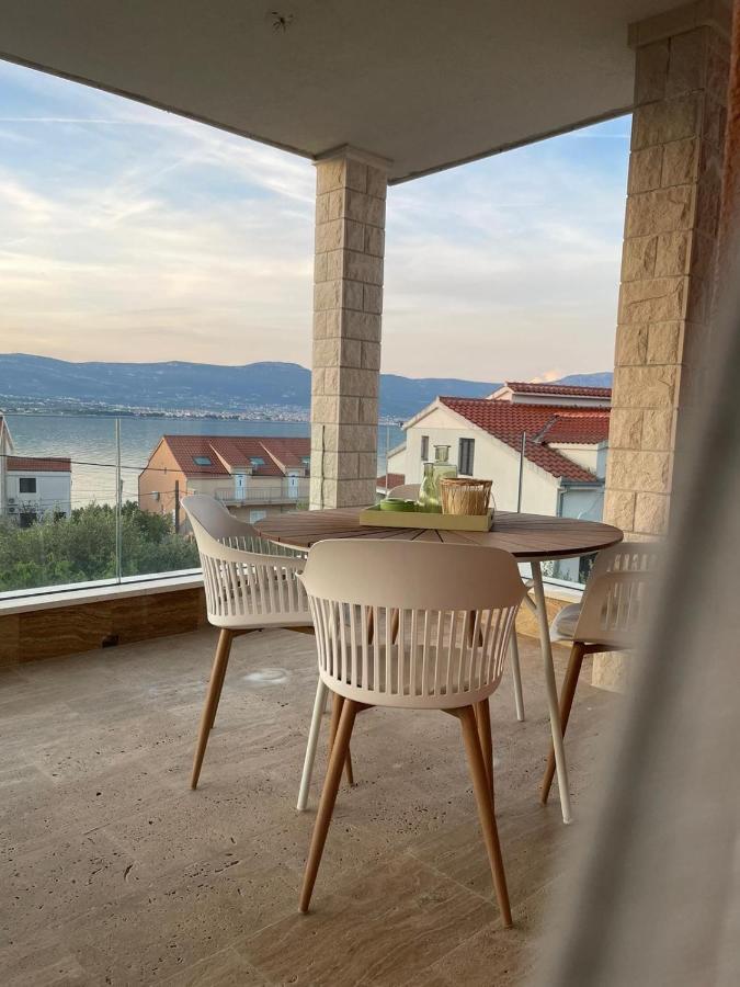 Apartments Belmat Трогір Екстер'єр фото