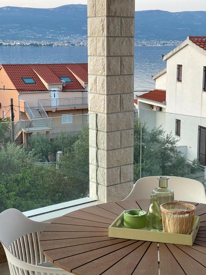 Apartments Belmat Трогір Екстер'єр фото