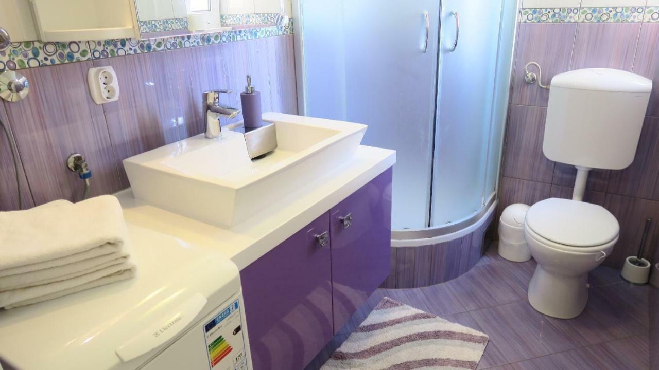Apartments Belmat Трогір Екстер'єр фото