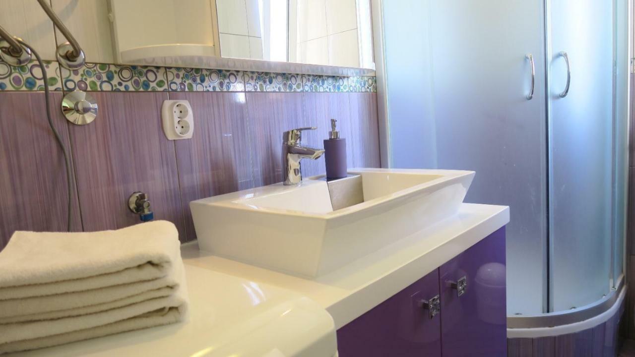 Apartments Belmat Трогір Екстер'єр фото